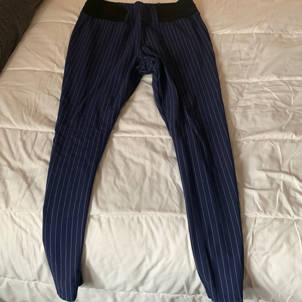 Simply Vera Vera Wang comfortable waist blue/white stripe dress pants size Lg